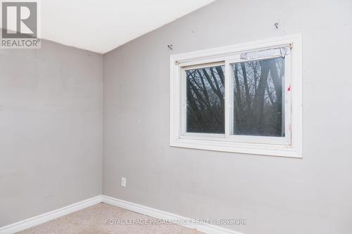 154B Lester Rd, Quinte West, ON - Indoor Photo Showing Other Room
