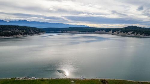 1661 Koocanusa Lake Drive, Lake Koocanusa, BC - Outdoor With Body Of Water With View