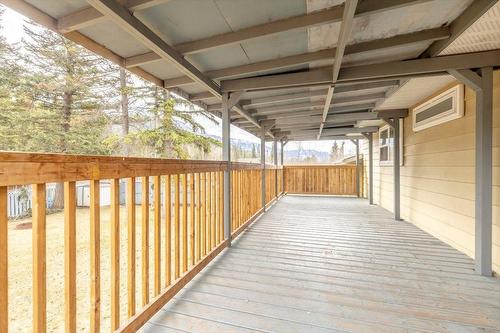 490 Pine Avenue, Sparwood, BC - Outdoor With Exterior