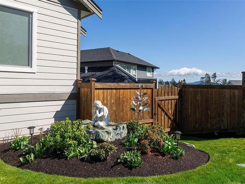6923 Burr Dr, Sooke, BC - Outdoor With Exterior