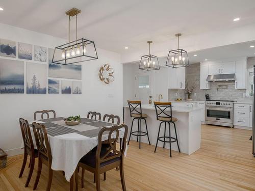 140 1St Ave, Ladysmith, BC - Indoor Photo Showing Dining Room