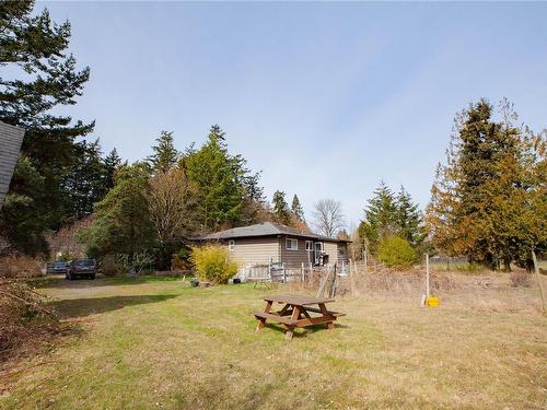 3587 Happy Valley Rd, Langford, BC - Outdoor