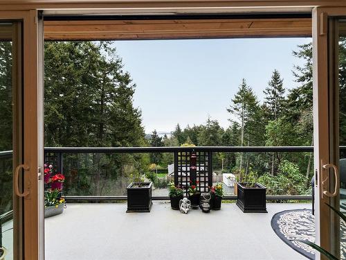 10920 Inwood Rd, North Saanich, BC - Outdoor With Exterior