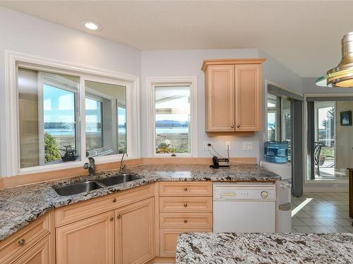 501 Arbutus Bay Rd, Fanny Bay, BC - Indoor Photo Showing Kitchen With Double Sink