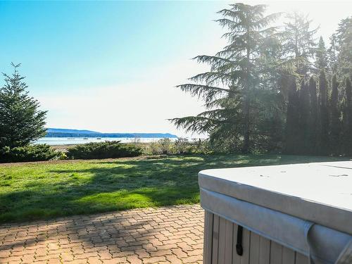 501 Arbutus Bay Rd, Fanny Bay, BC - Outdoor With Body Of Water