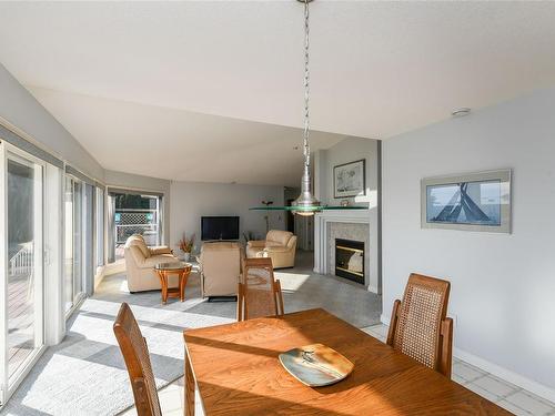 501 Arbutus Bay Rd, Fanny Bay, BC - Indoor With Fireplace