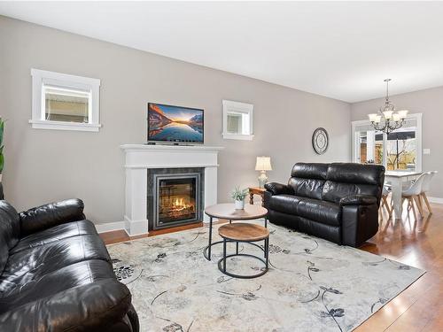 3042 Alouette Dr, Langford, BC - Indoor Photo Showing Living Room With Fireplace