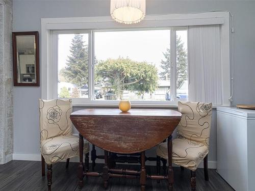 1040 Chaster St, Duncan, BC - Indoor Photo Showing Dining Room