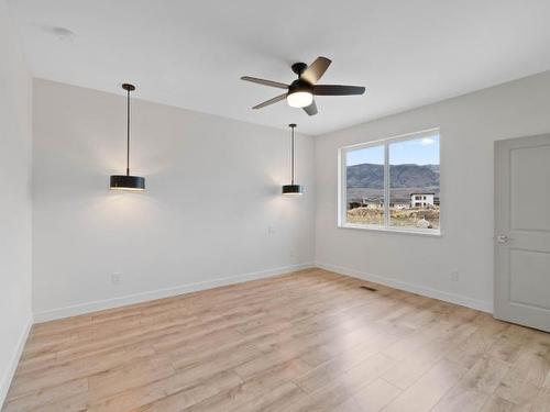 265 Rue Cheval Noir, Kamloops, BC - Indoor Photo Showing Other Room