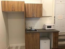 Kitchenette - 