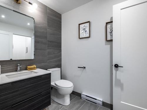 Bathroom - 103-370 Rue Des Seigneurs, Montréal (Le Sud-Ouest), QC - Indoor Photo Showing Bathroom