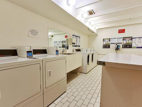 Autre - 404-20 Av. Du Rhône, Saint-Lambert, QC - Indoor Photo Showing Laundry Room