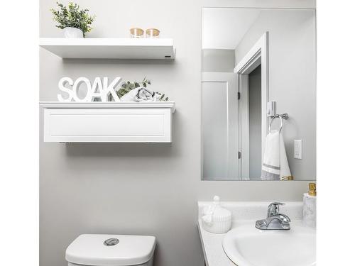 7-6790 Grant Rd West, Sooke, BC - Indoor Photo Showing Bathroom