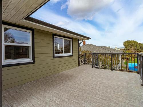 3154 Wascana St, Saanich, BC - Outdoor With Deck Patio Veranda With Exterior