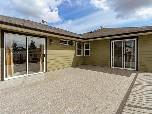 3154 Wascana St, Saanich, BC - Outdoor With Exterior