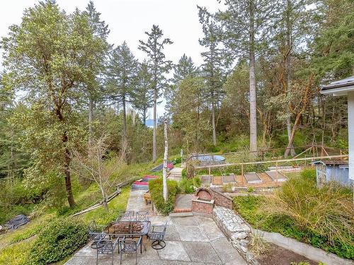 8410 Alec Rd, Central Saanich, BC - Outdoor