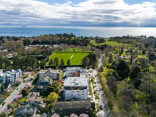 403-986 Heywood Ave, Victoria, BC - Outdoor With Body Of Water With View