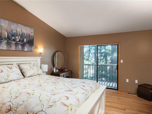 1397 Kingsview Rd, Duncan, BC - Indoor Photo Showing Bedroom