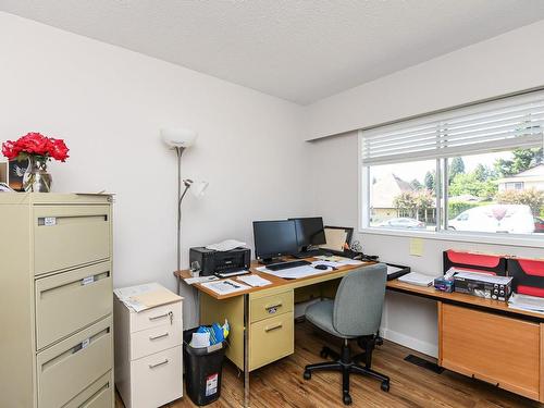622 Pidcock Ave, Courtenay, BC - Indoor Photo Showing Office