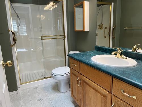 33-2710 Allenby Way, Vernon, BC - Indoor Photo Showing Bathroom