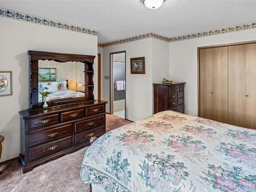 1946 Murray Rd, Sooke, BC - Indoor Photo Showing Bedroom