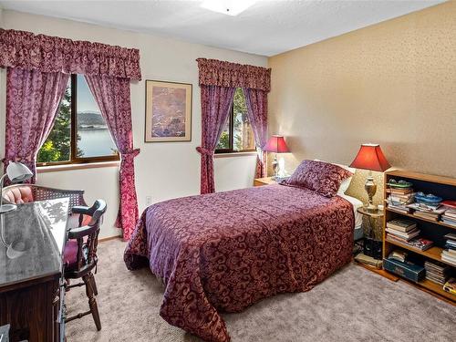 1946 Murray Rd, Sooke, BC - Indoor Photo Showing Bedroom