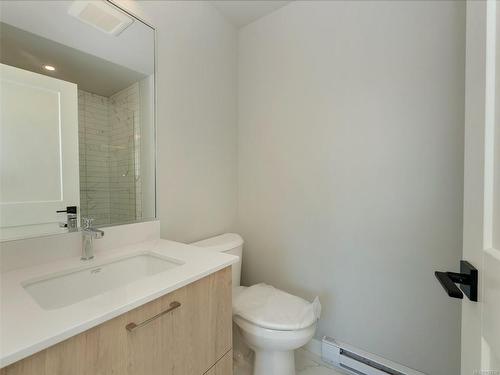 202-654 Granderson Rd, Langford, BC - Indoor Photo Showing Bathroom