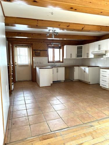 Cuisine - 690  - 692 Rue St-Charles, Marieville, QC - Indoor Photo Showing Kitchen