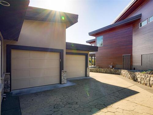 285 Hatley Lane, Colwood, BC - Outdoor With Exterior
