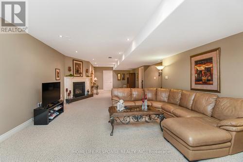 1318 6Th Concession Road W, Hamilton, ON - Indoor Photo Showing Living Room With Fireplace