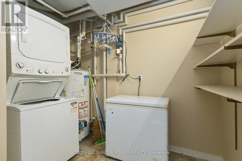 403 - 511 Gainsborough Road, London, ON - Indoor Photo Showing Laundry Room