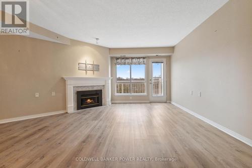 403 - 511 Gainsborough Road, London, ON - Indoor Photo Showing Living Room With Fireplace