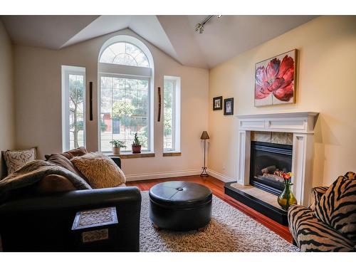 3071 Heddle Road, Nelson, BC - Indoor Photo Showing Living Room With Fireplace