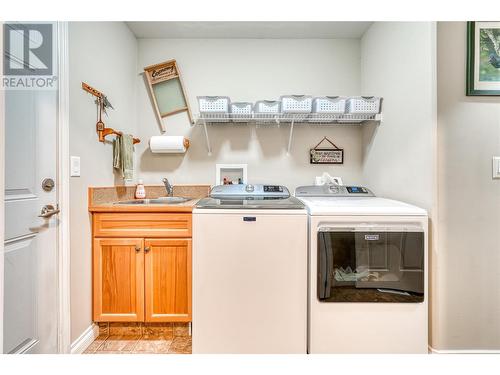 6925 Meadows Drive, Oliver, BC - Indoor Photo Showing Laundry Room