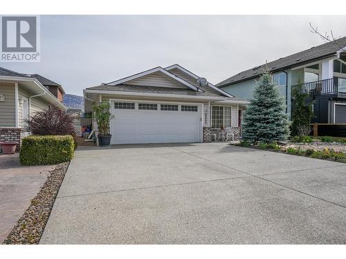 6925 Meadows Drive, Oliver, BC - Outdoor With Facade
