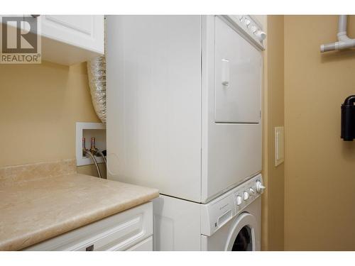 2470 Tuscany Drive Unit# 306, West Kelowna, BC - Indoor Photo Showing Laundry Room