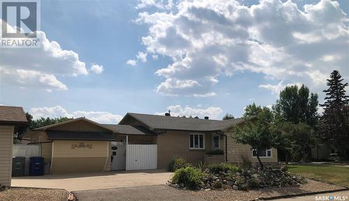 544 Pottery Street, Eastend, SK - Outdoor