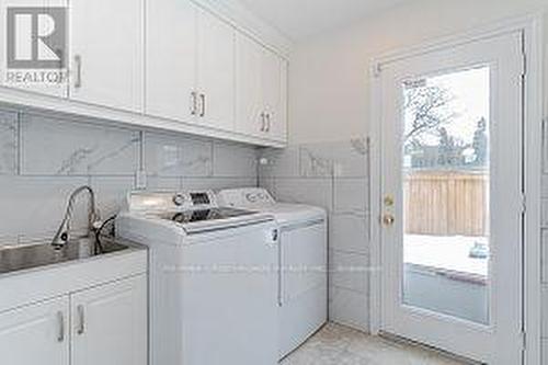 65 Ames Circ, Toronto, ON - Indoor Photo Showing Laundry Room