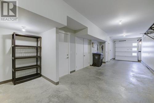 3510 Landie Road Unit# 17, Kelowna, BC - Indoor Photo Showing Garage