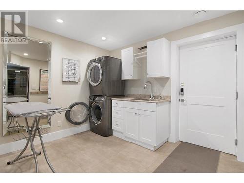 12879 Pixton Road, Lake Country, BC - Indoor Photo Showing Laundry Room
