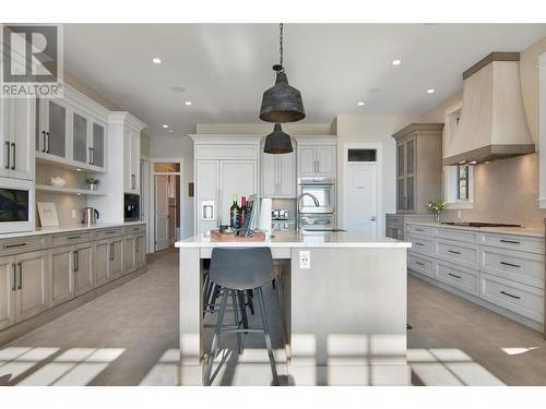 12879 Pixton Road, Lake Country, BC - Indoor Photo Showing Kitchen With Upgraded Kitchen