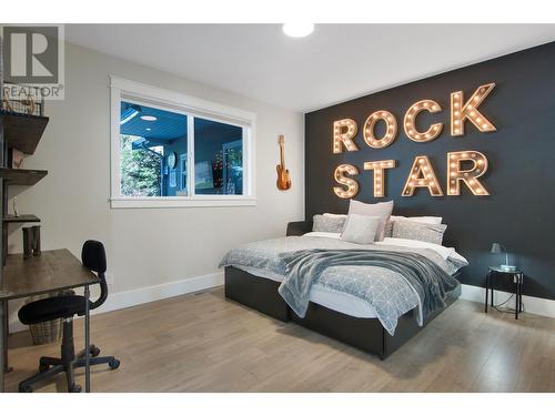 12879 Pixton Road, Lake Country, BC - Indoor Photo Showing Bedroom