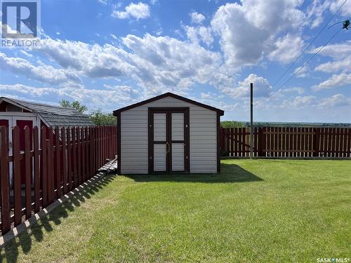8 Maple Place, Outlook, SK - Outdoor