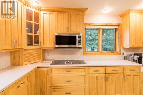5422 Milford Haven Rd, St. Joseph Island, ON - Indoor Photo Showing Kitchen