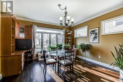 591 Lakeside Avenue, Mississauga, ON - Indoor Photo Showing Dining Room