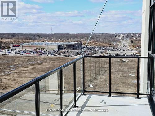 812 - 1098 Paisley Road, Guelph (Parkwood Gardens), ON - Outdoor With Balcony With View