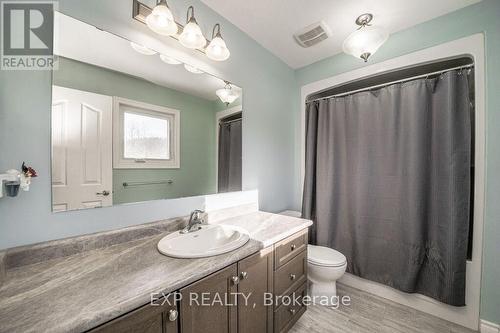 500 Bay Lake Rd, Parry Sound, ON - Indoor Photo Showing Bathroom