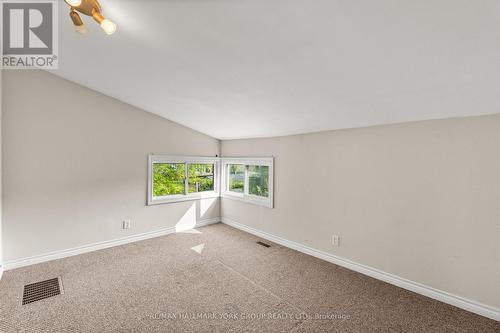 1 Snooks Road, Georgina, ON - Indoor Photo Showing Other Room