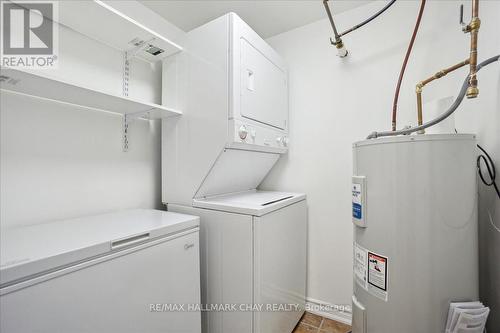 #3 -39 Coulter St, Barrie, ON - Indoor Photo Showing Laundry Room