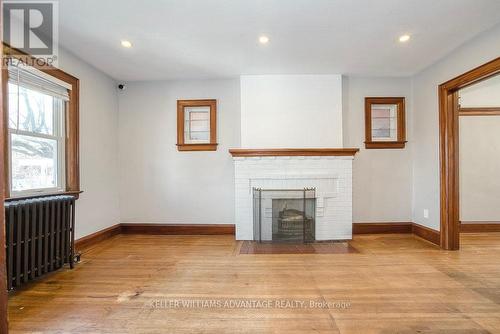 10 Alameda Ave, Toronto, ON - Indoor With Fireplace